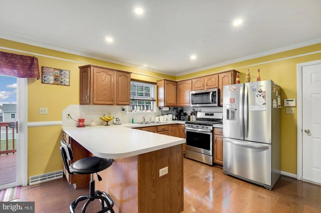 Photo of 425 CHARTRIDGE DRIVE