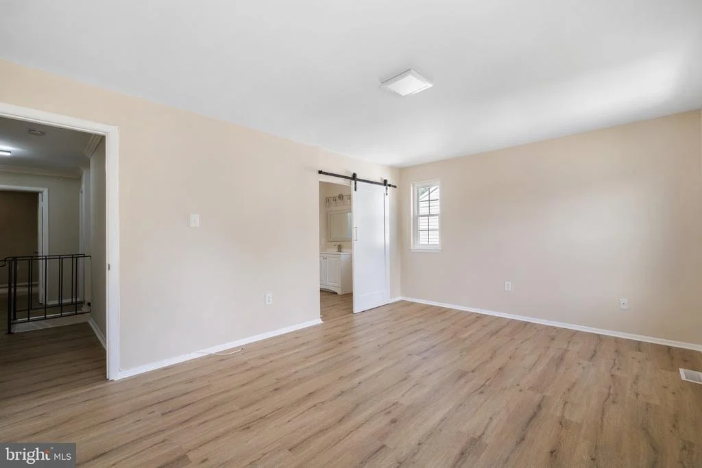 Photo of 459 WINTERBERRY DRIVE