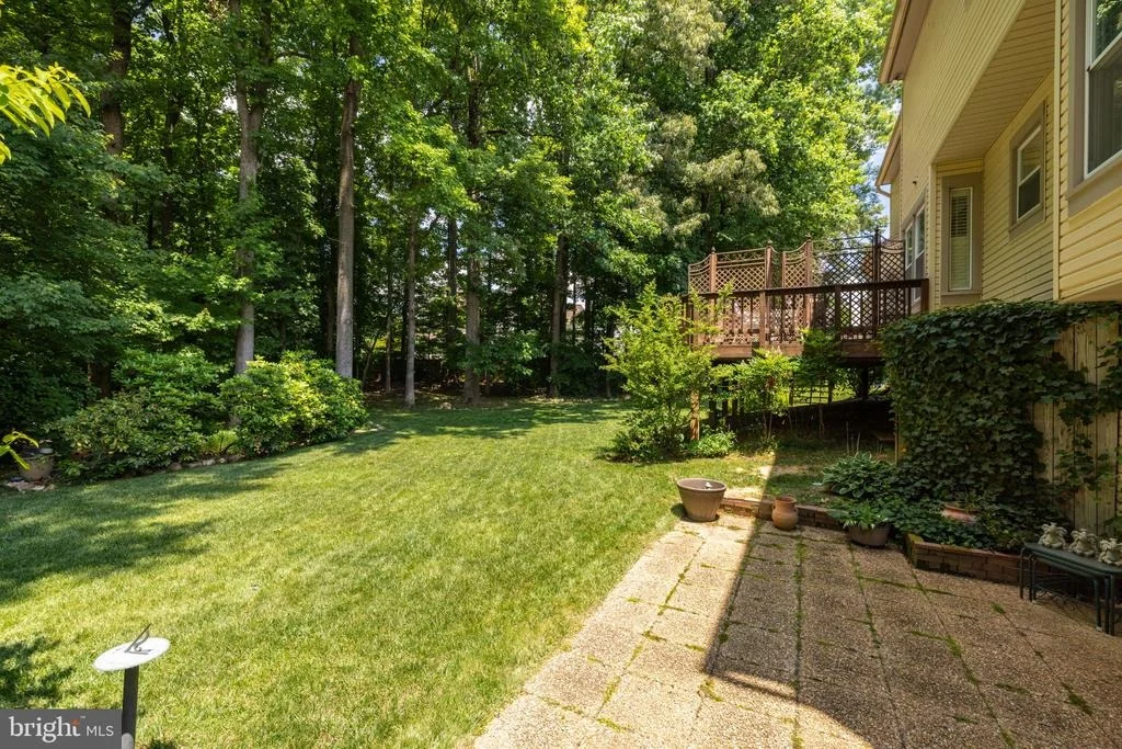 Photo of 9304 MAINSAIL DRIVE