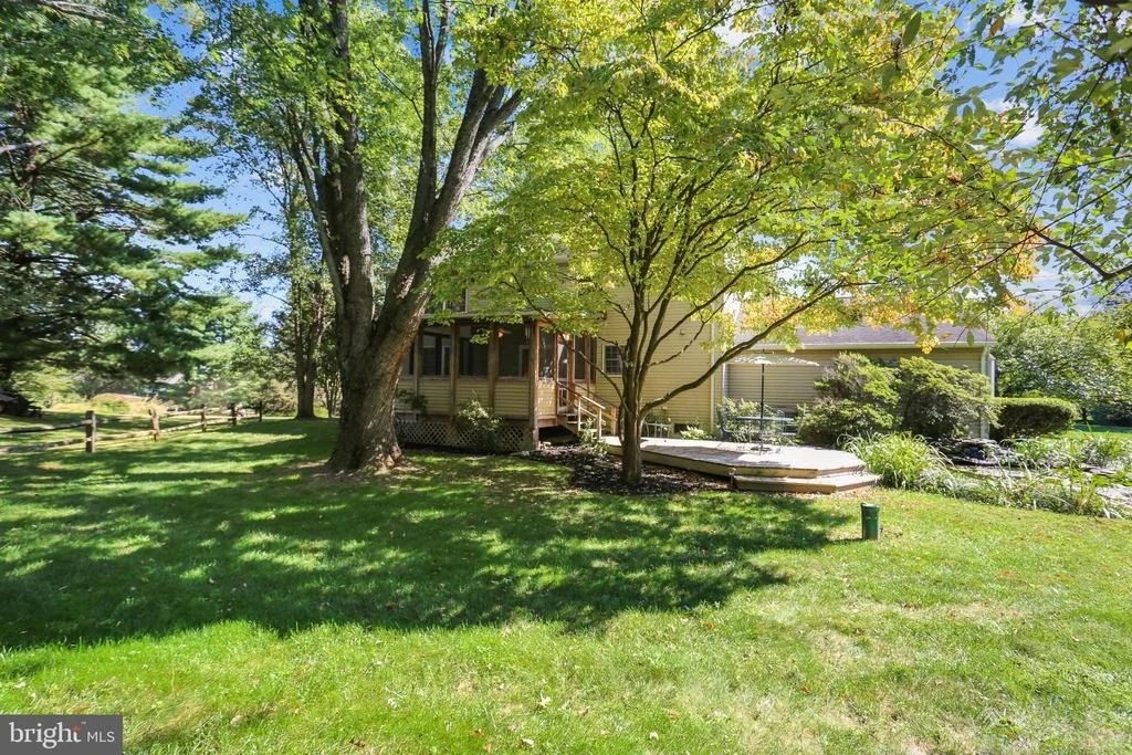 Photo of 9301 HUNTMASTER ROAD