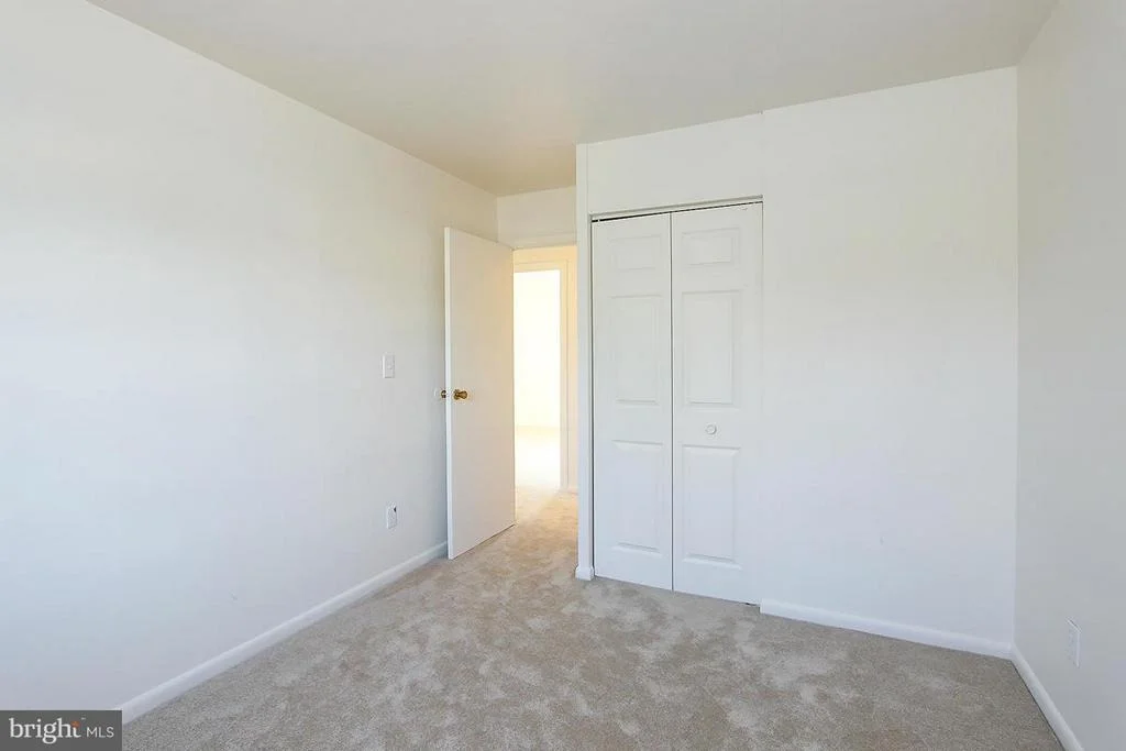 Photo of 300 MANOR COURT