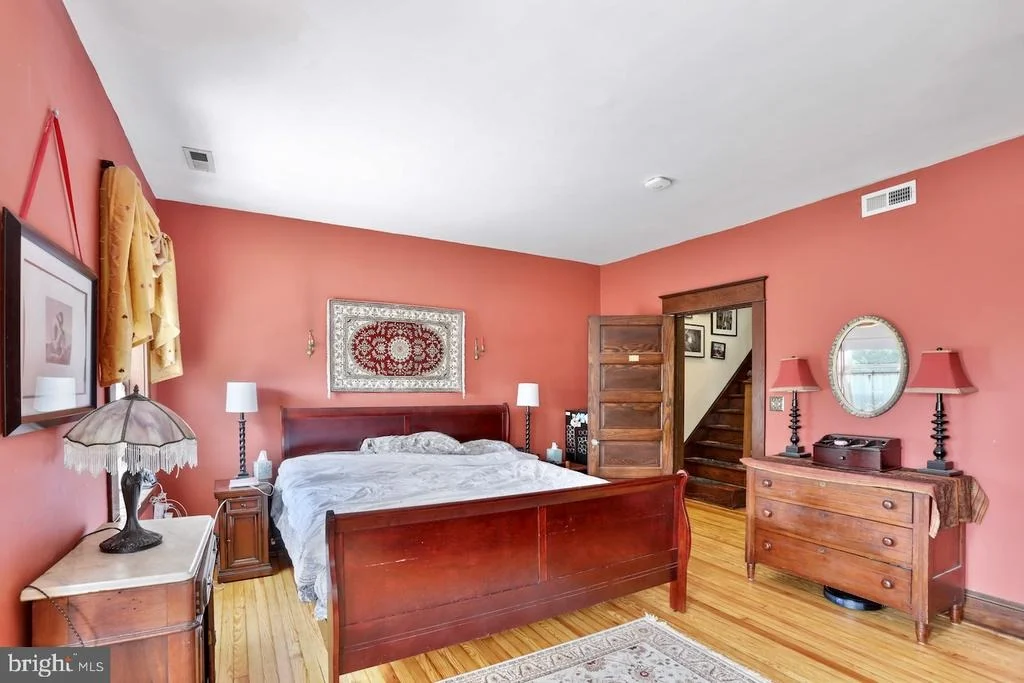 Photo of 521 ELM STREET