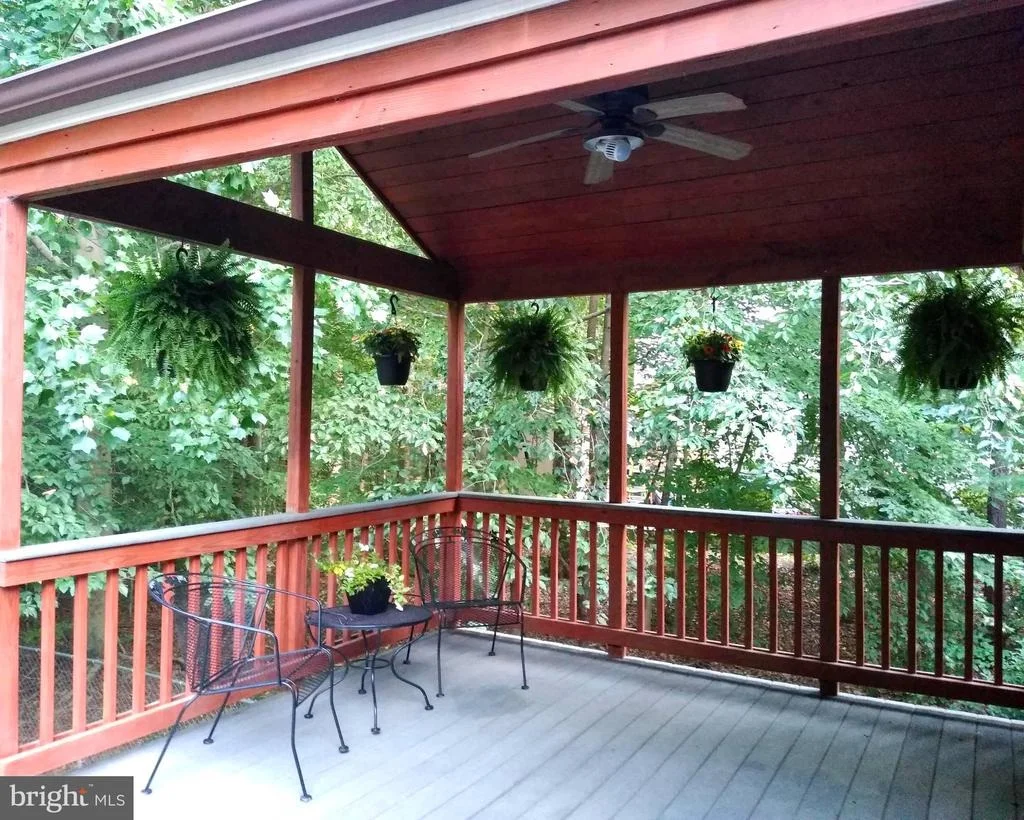 Photo of 12227 LARCH LANE
