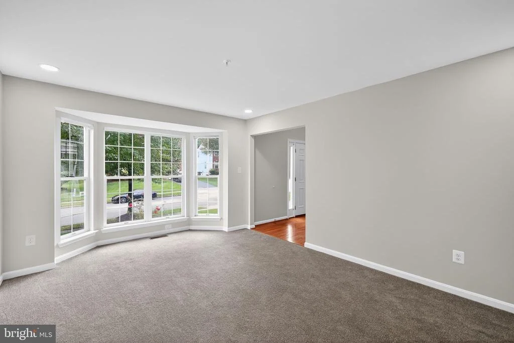 Photo of 15202 JOHNSTONE LANE