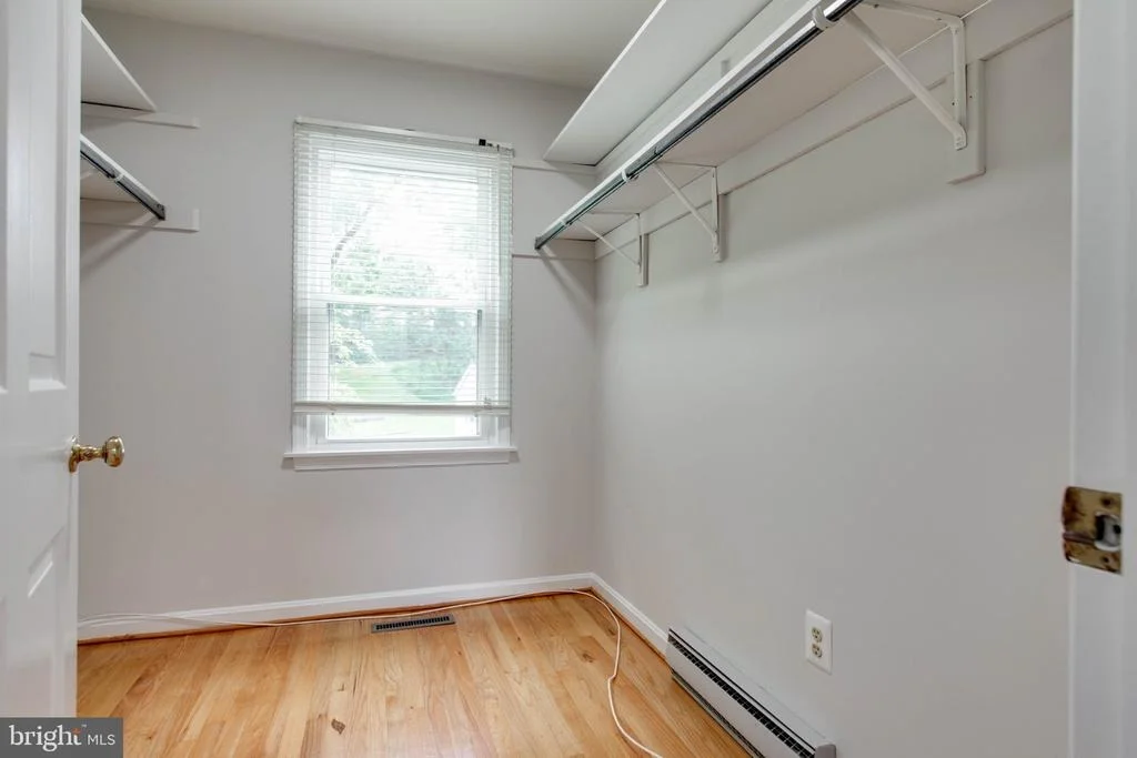 Photo of 8200 TYSON ROAD
