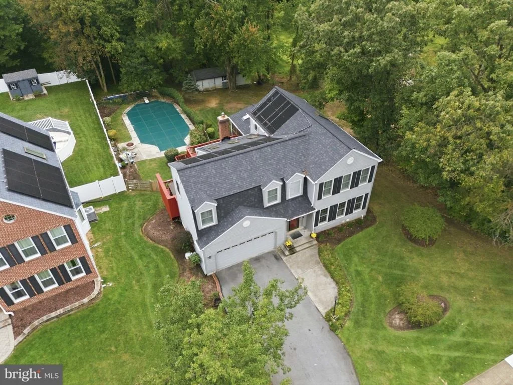 Photo of 8825 CARDINAL FOREST CIRCLE