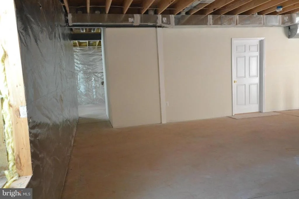 Photo of 8401 SUNSET DRIVE