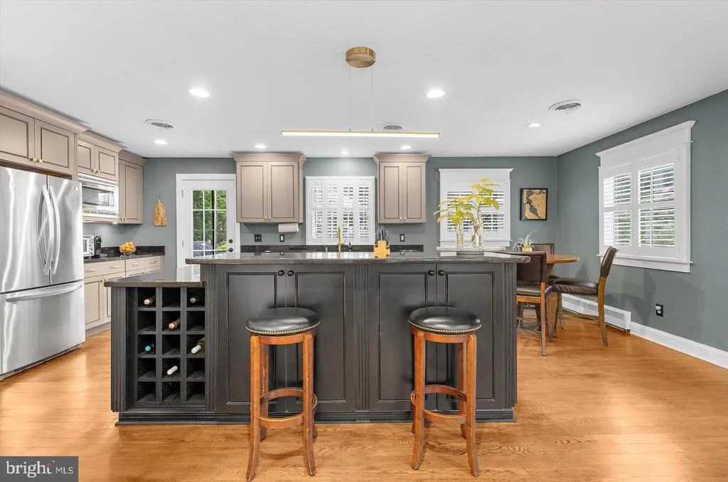 Photo of 228 DEWEY DRIVE