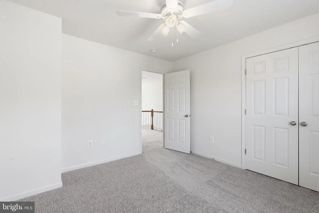 Photo of 17515 MINA LANE