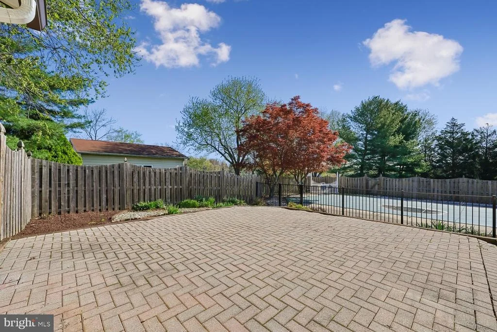Photo of 7993 PLEASANT COURT