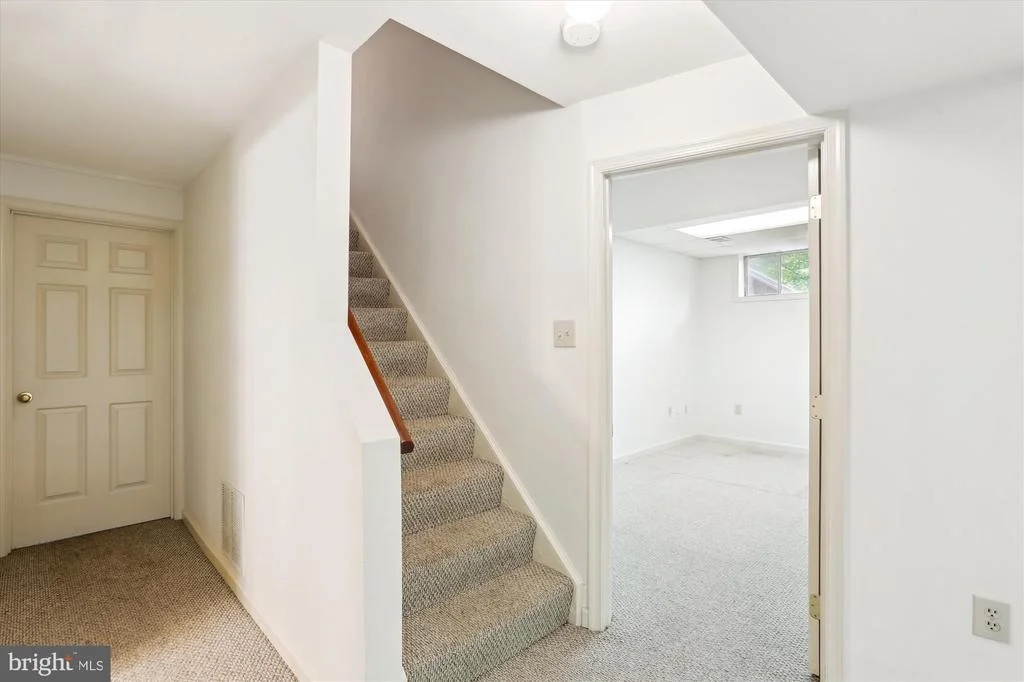 Photo of 22217 CREEKVIEW DRIVE