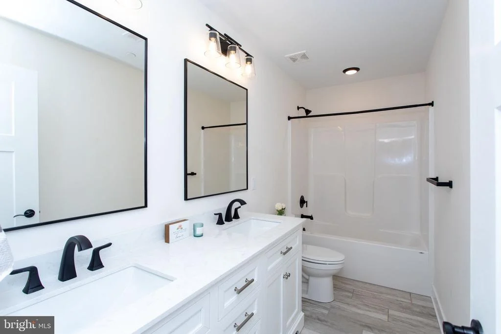Photo of 12126 RIVERVIEW DRIVE