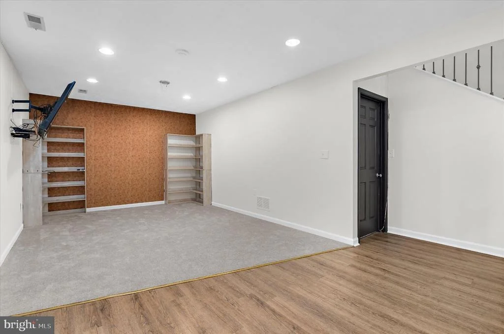 Photo of 1718 SEVERN ROAD