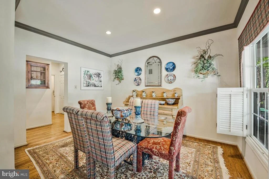 Photo of 8929 COLESVILLE ROAD