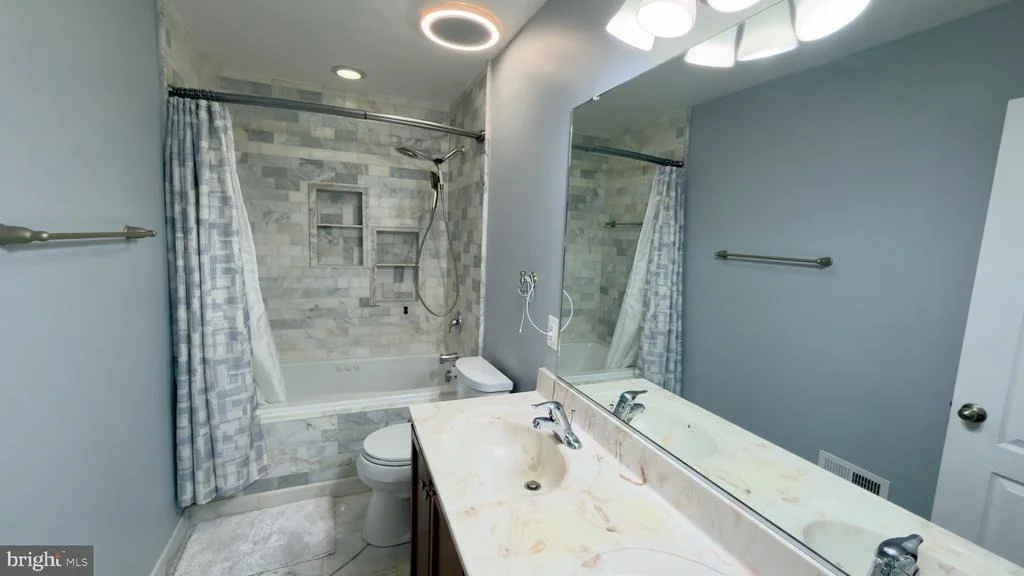 Photo of 7600 LORD SNOWDEN CIRCLE