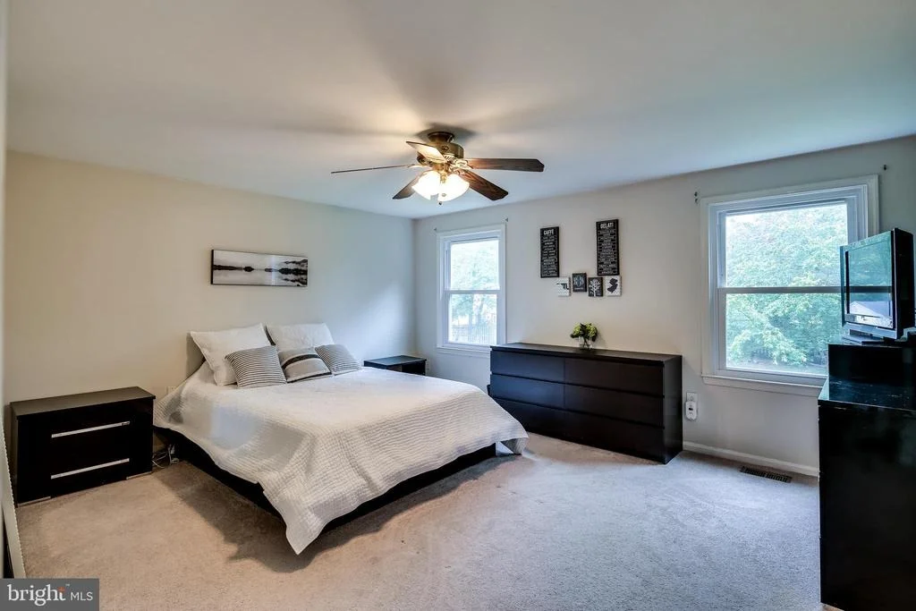 Photo of 10491 FAIR OAKS