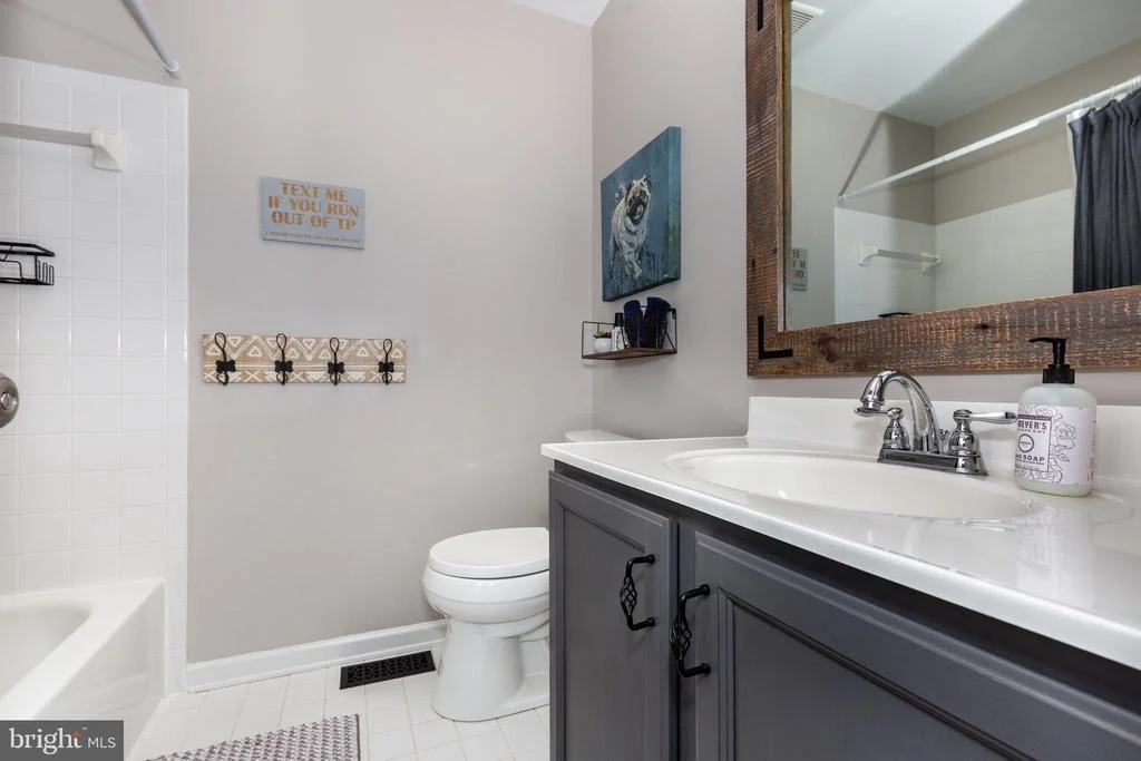 Photo of 312 INVERNESS CLOSE