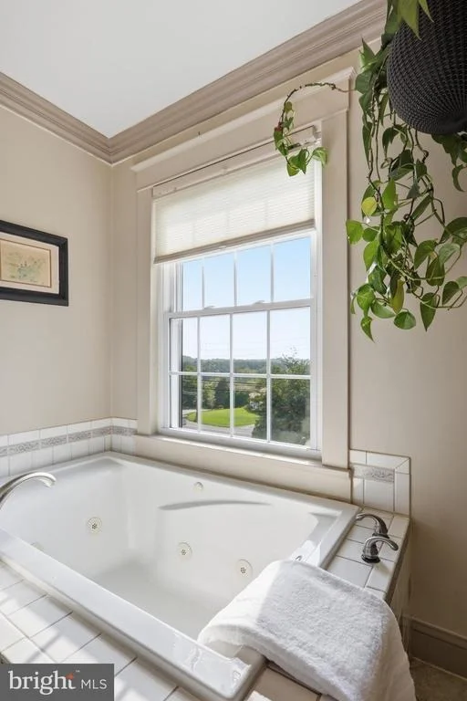 Photo of 5921 QUINN ROAD