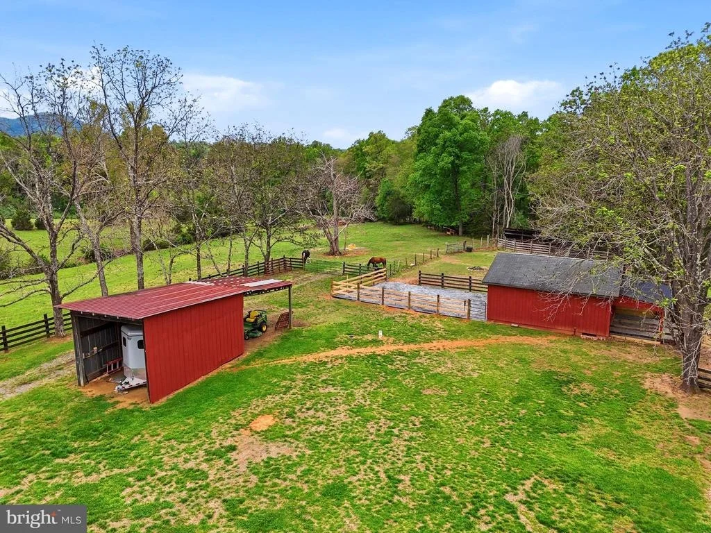 Photo of 481 JAMES CITY ROAD