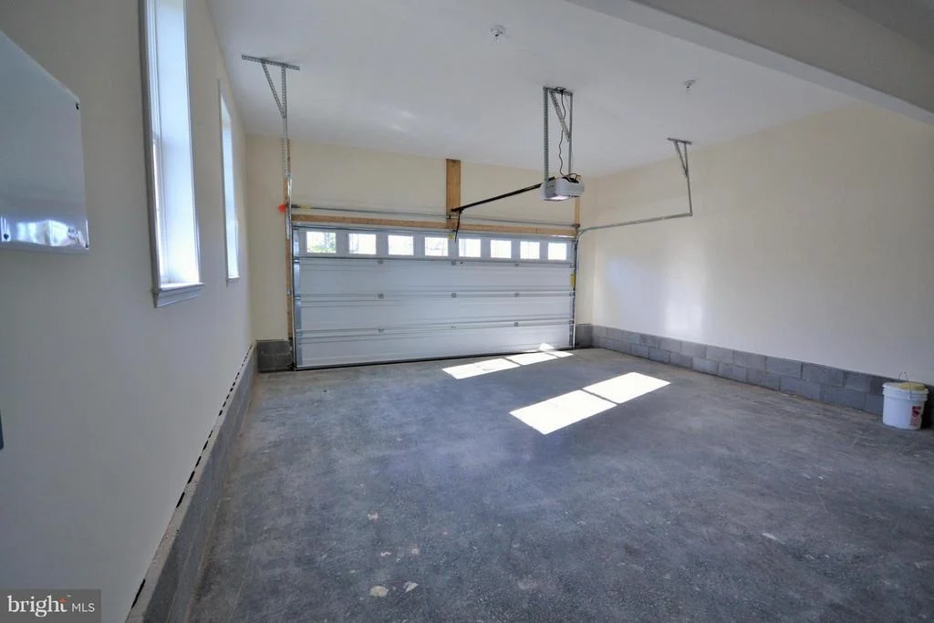 Photo of 628 LATANE DRIVE