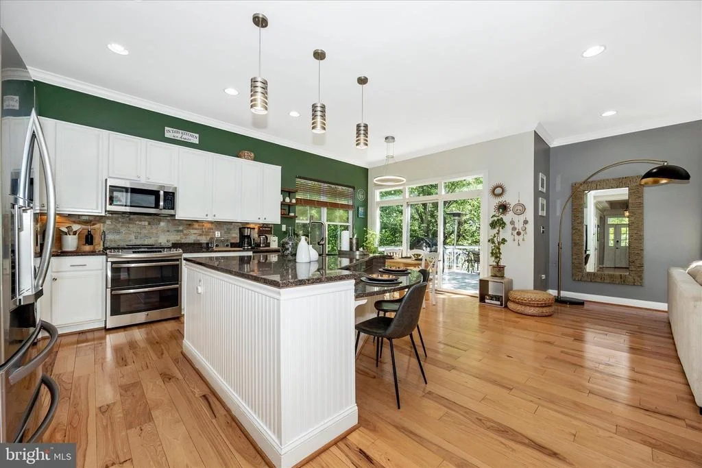 Photo of 22405 BROOK POINT WAY