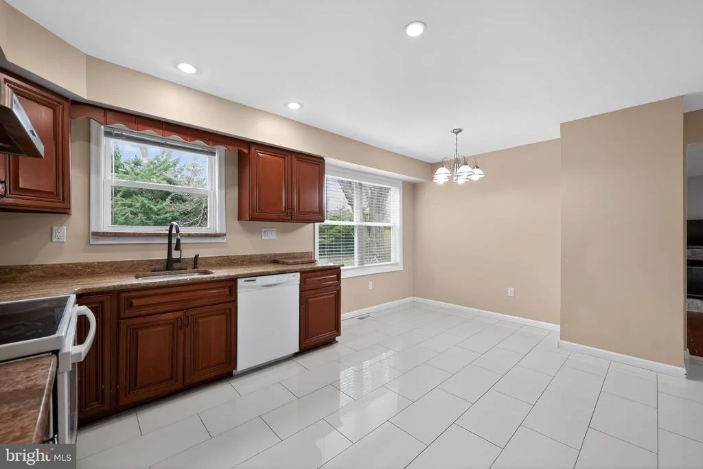 Photo of 1200 CARDINAL LANE