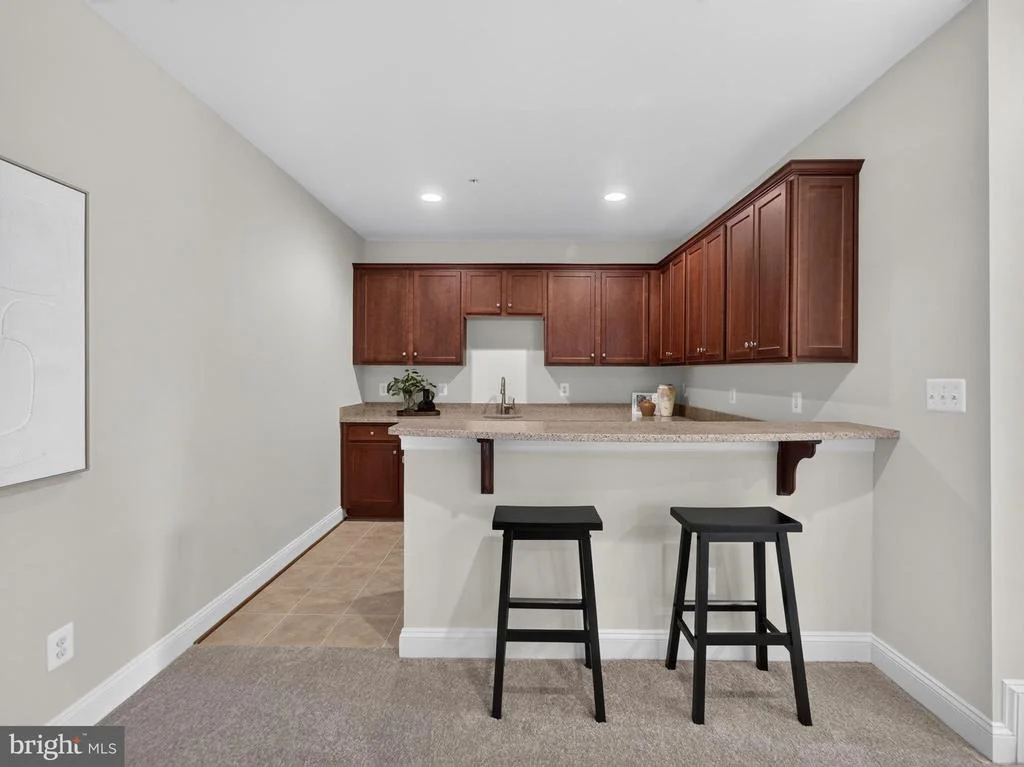 Photo of 3032 MOORE LANE