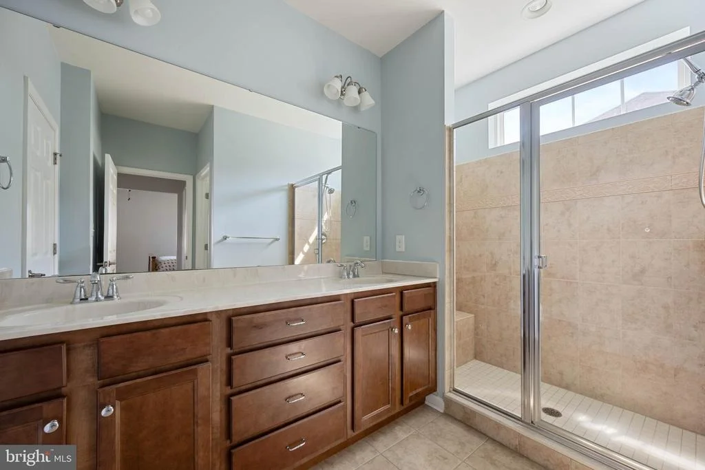 Photo of 147 W SHORE DRIVE