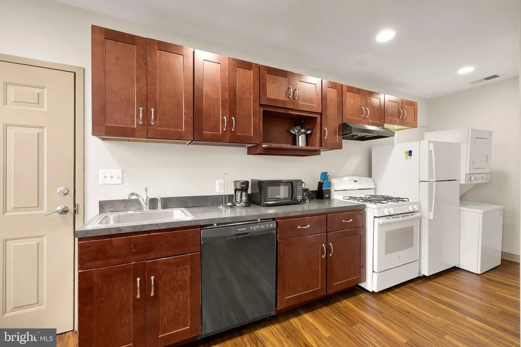 Photo of 500 9TH STREET SE