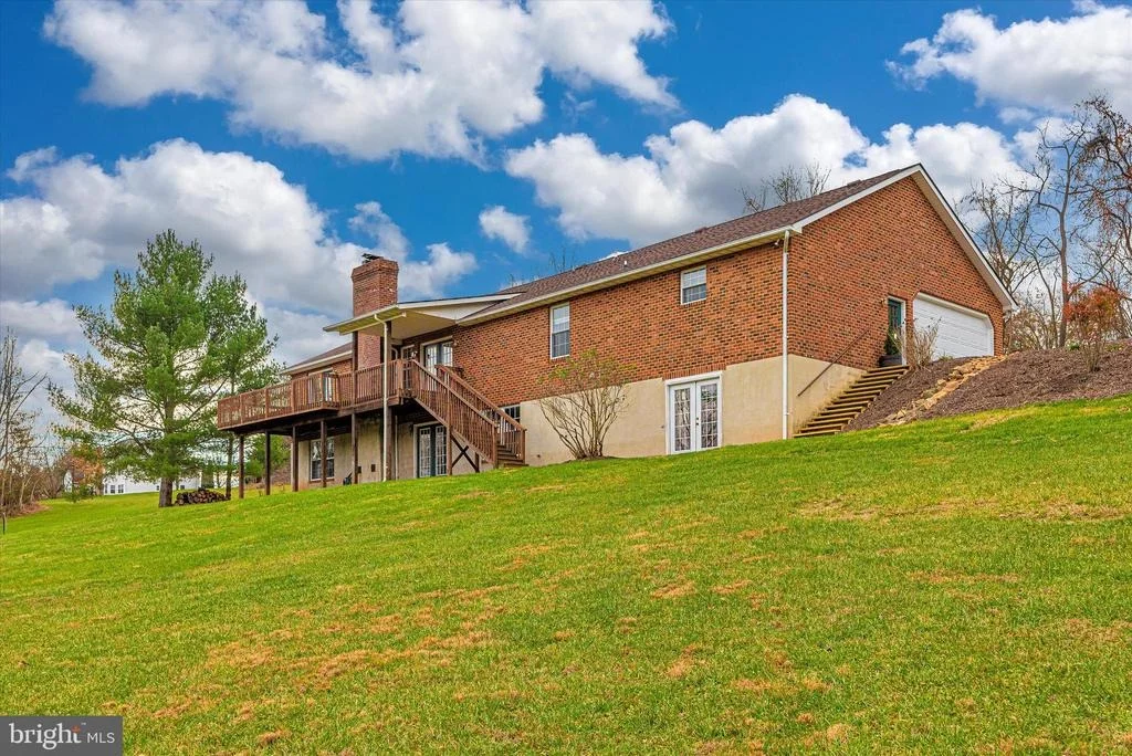 Photo of 10831 EASTERDAY ROAD