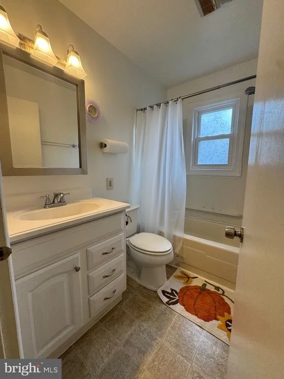Photo of 212 11TH STREET