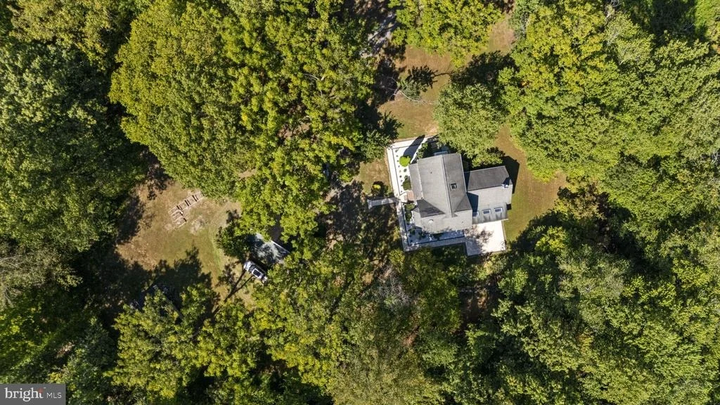 Photo of 16112 BARNESVILLE ROAD