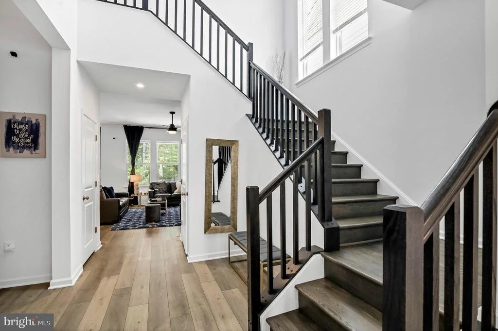 Photo of 18110 MOSS GARDEN ROAD