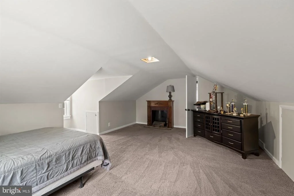 Photo of 709 GROVE STREET