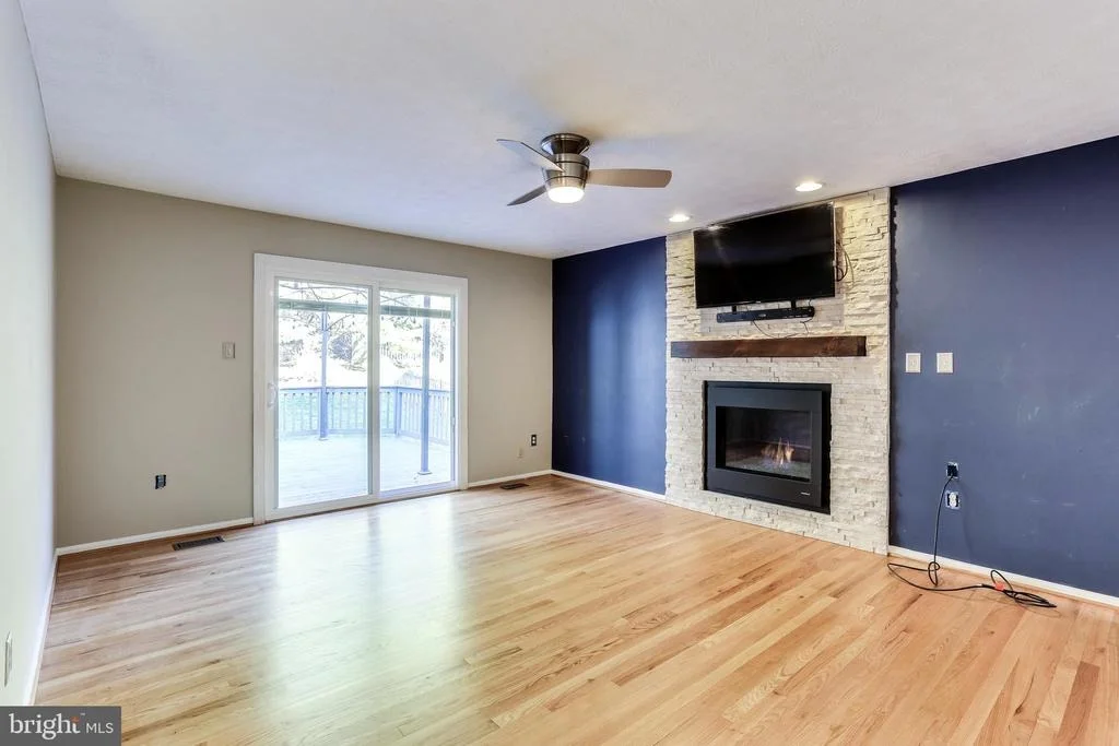 Photo of 6908 NEWBERRY DRIVE
