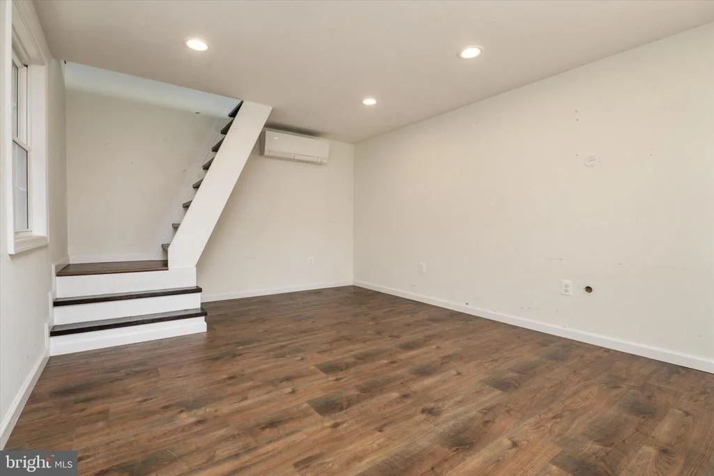 Photo of 418 CHESAPEAKE AVENUE