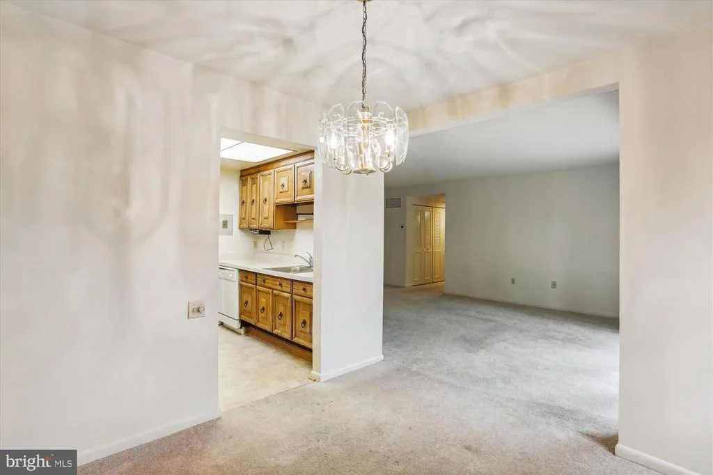Photo of Unit 102D at 3640 GLENEAGLES DRIVE
