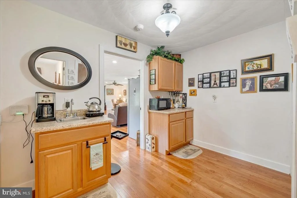 Photo of 2170 LONE IVY ROAD