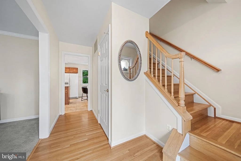 Photo of 8522 FAIRBURN DRIVE