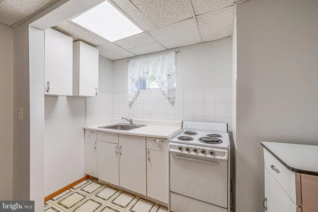 Photo of 1031 TRACY DRIVE