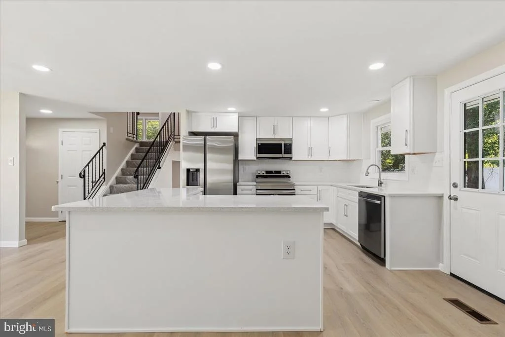Photo of 5614 DANIEL CIRCLE