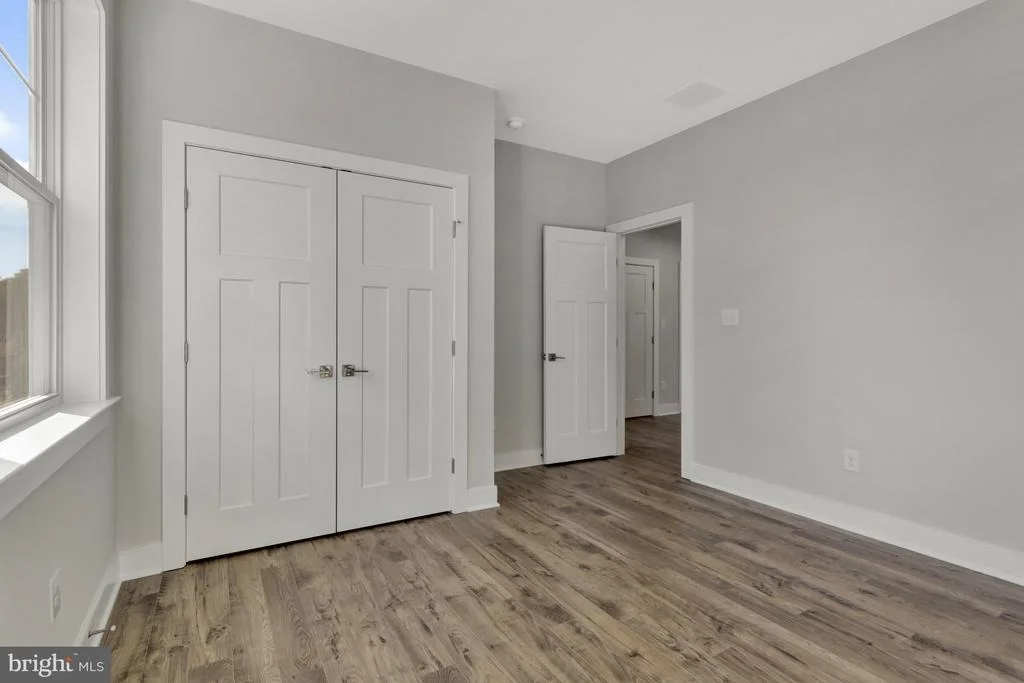 Photo of 662 TINGLE AVENUE