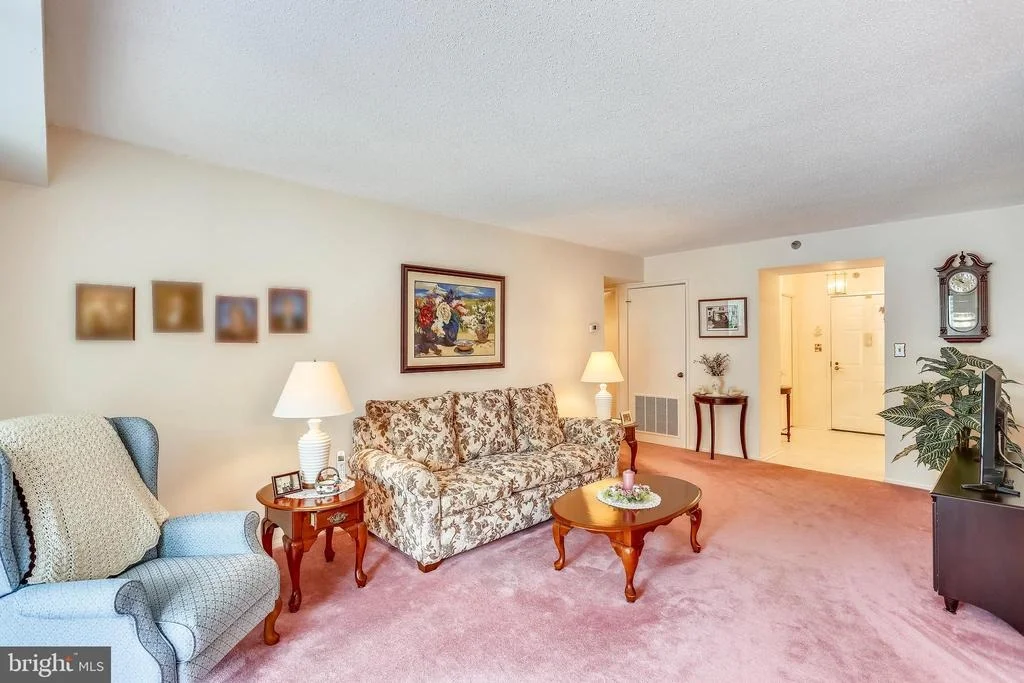 Photo of Unit 4125 at 15100 INTERLACHEN DRIVE