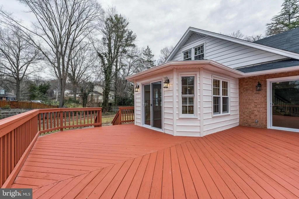 Photo of 3912 KING ARTHUR ROAD