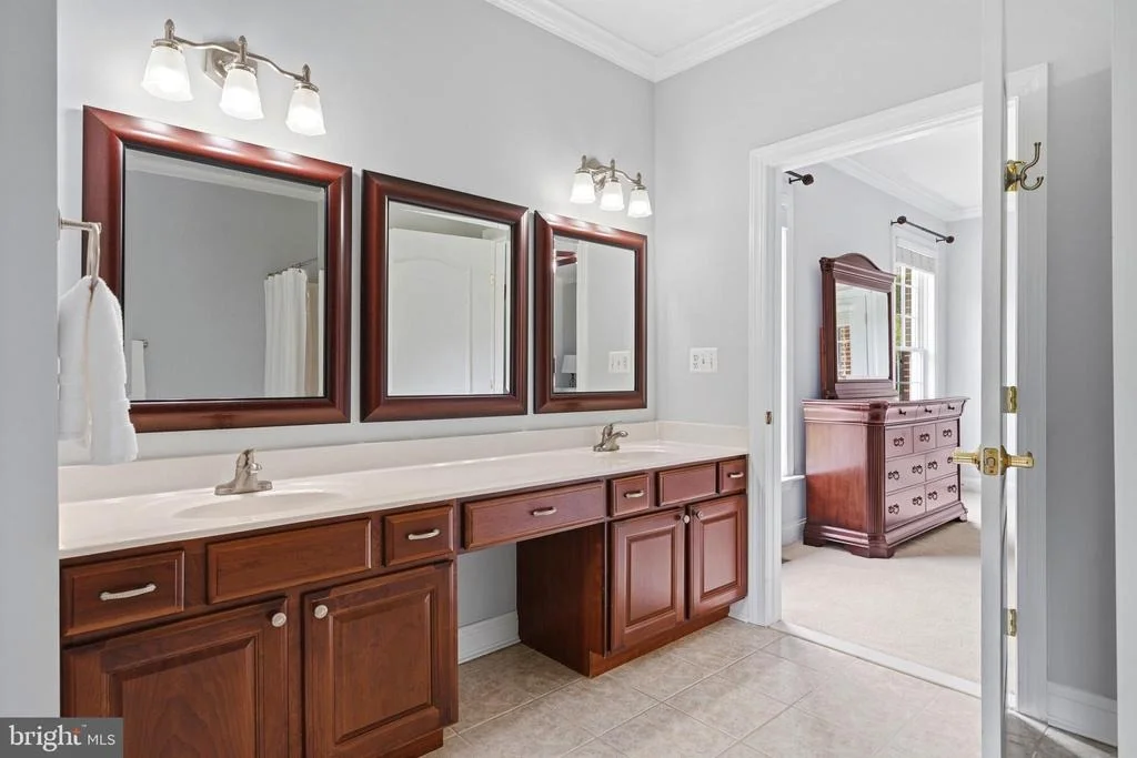 Photo of 4570 HAWTHORNE ROAD