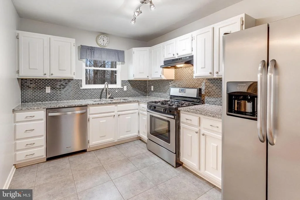 Photo of 5483 RECTOR DRIVE