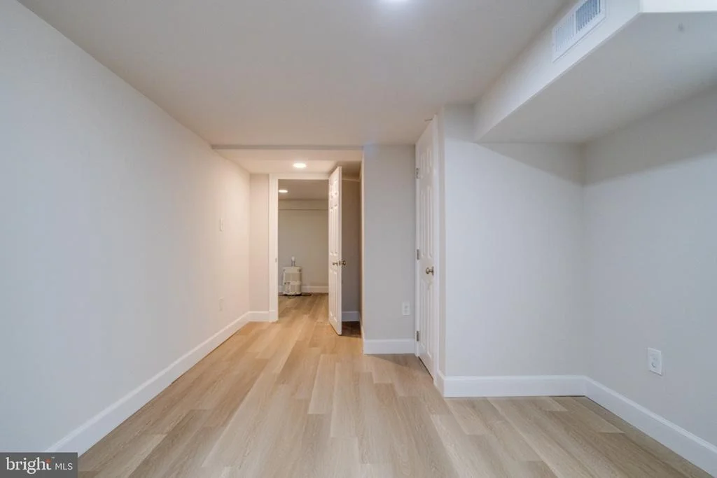Photo of 2100 MOUNTAIN ROAD