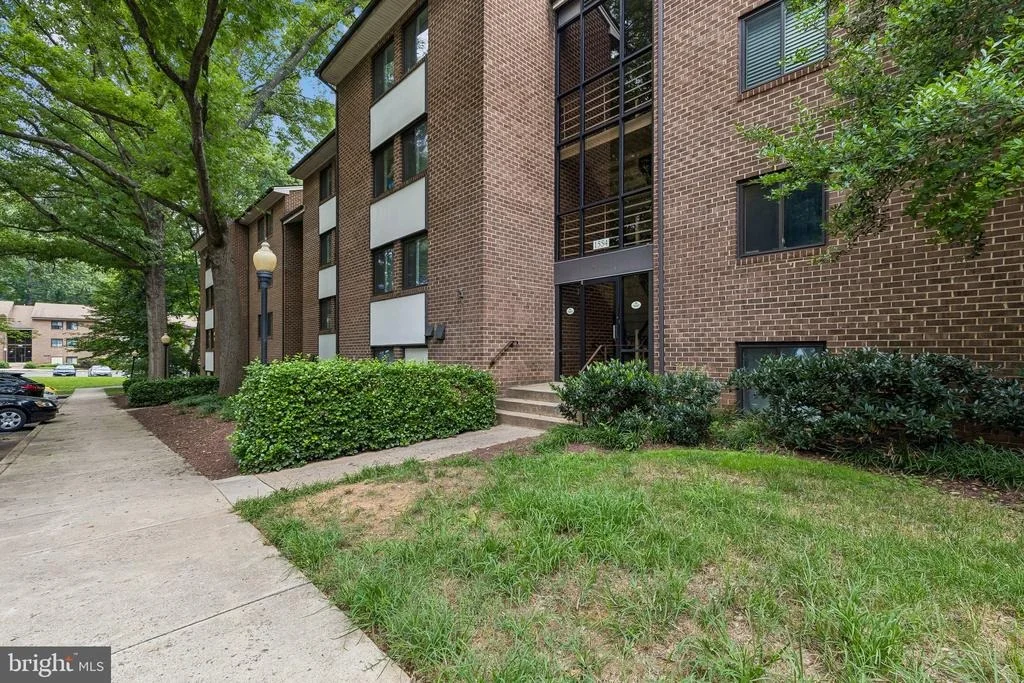 Photo of Unit APT1A at 1554 NORTHGATE SQUARE