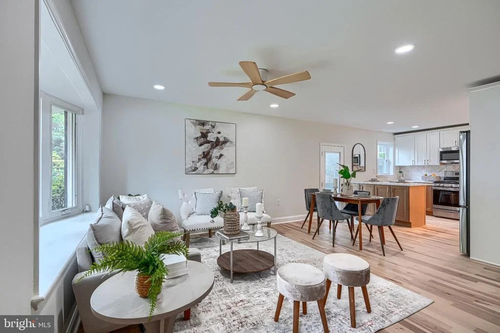 Photo of 11305 MAPLEVIEW DRIVE