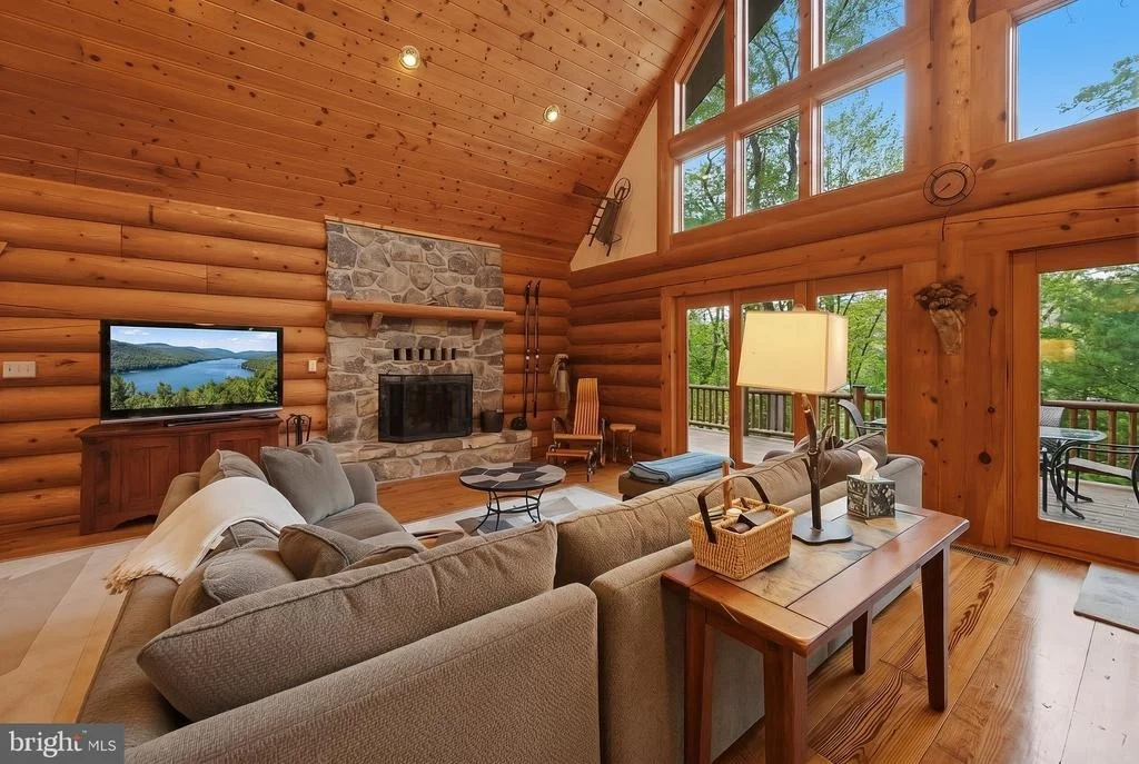 Photo of 42 RED OAK WAY